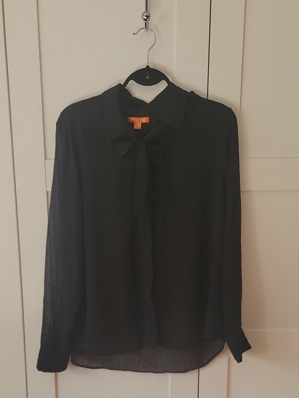 ❄️3/$30 Black Bow-Tie Sheer Heart Pattern Button Up Blouse